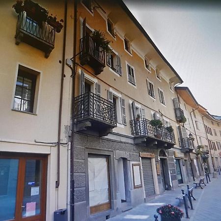 Appartamento "Chanoux 74" Châtillon Exterior foto